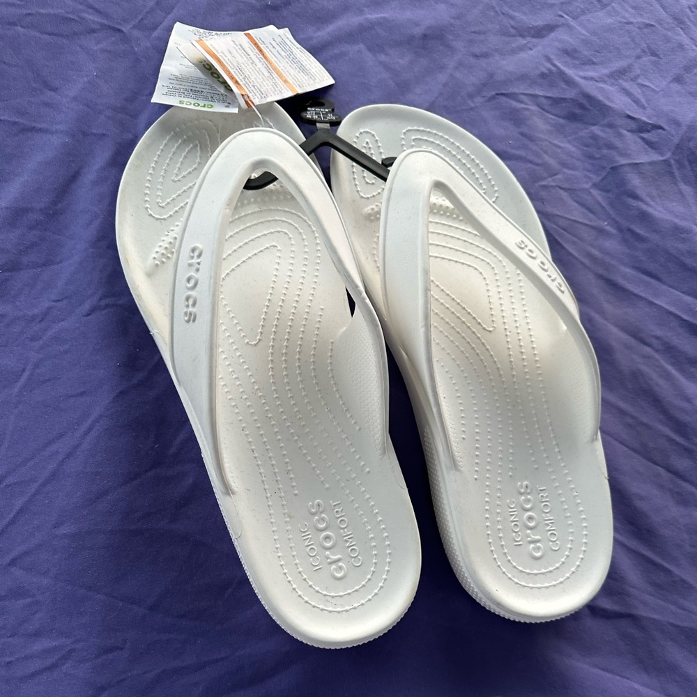 CROCS Women's White Flip Flop Sandals